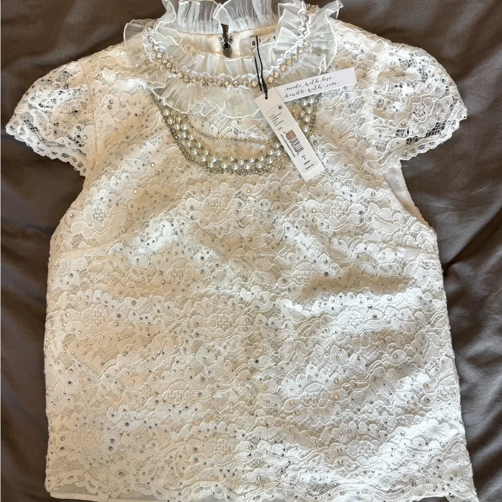 Alice and Olivia Lace Top - Picture 1 of 7